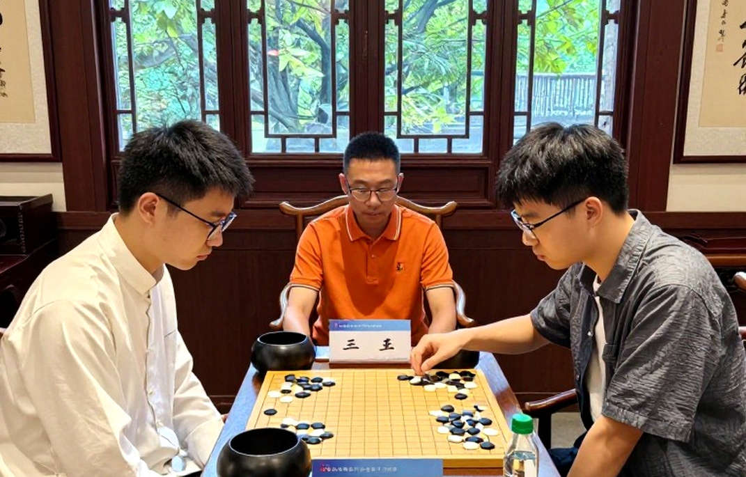 A 60-Minute Scandinavian Defense, Carlsen’s Halo, and the Mismatched ‘Rachel Li’ Headline A 60-Minute Scandinavian Defense, Carlsen’s Halo, and the Mismatched ‘Rachel Li’ Headline